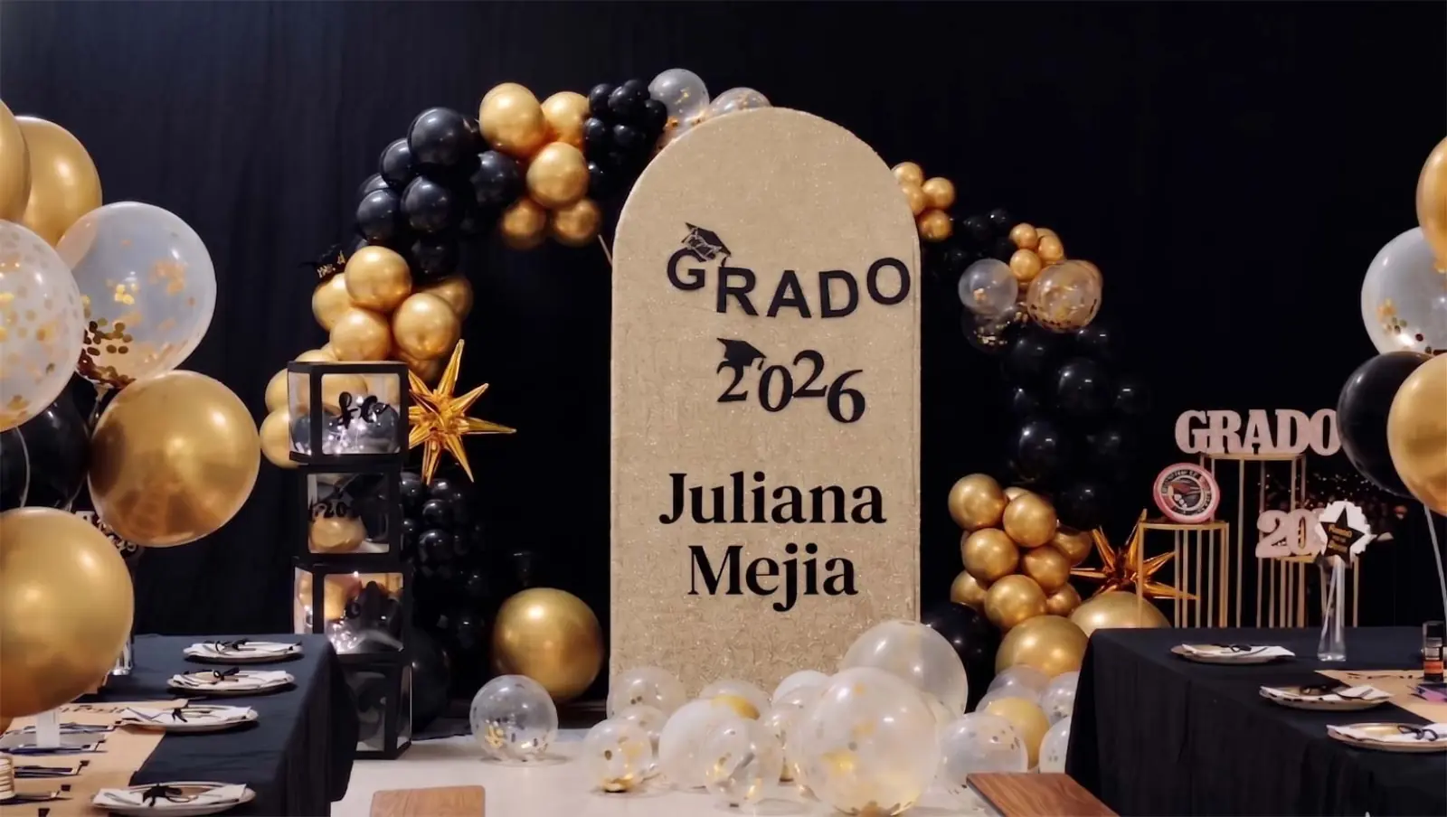 Decoración con globos y backdrops para tu celebración